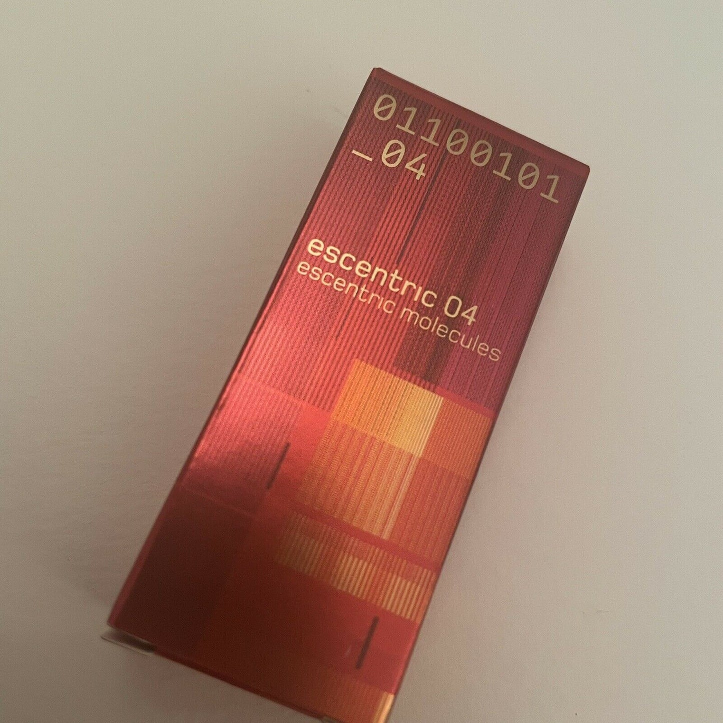Escentric Molecules Escentric 04 2 ml 0,07 fl. oz. campioni ufficiali di profumo